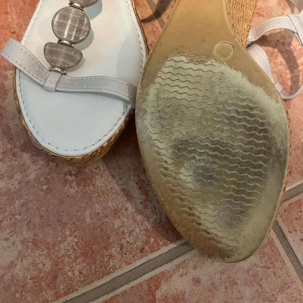 Italian Shoemakers Wedge Platform shoes. White with Beige Stones